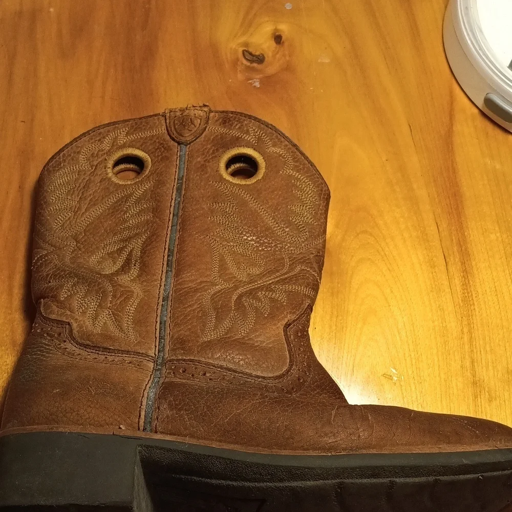 Ariat Cowboy Boots Size 3.5